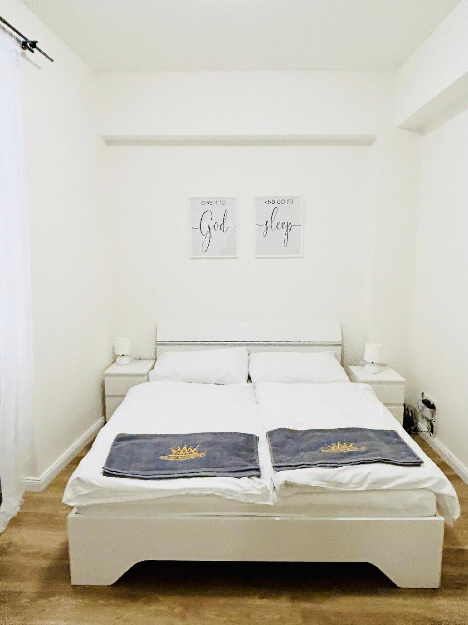 New Apartments Complex Prague Florenc Ngoại thất bức ảnh